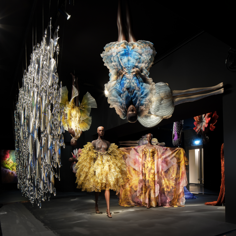 Sculpting the Senses by Iris van Herpen - Hans Boodt Mannequins